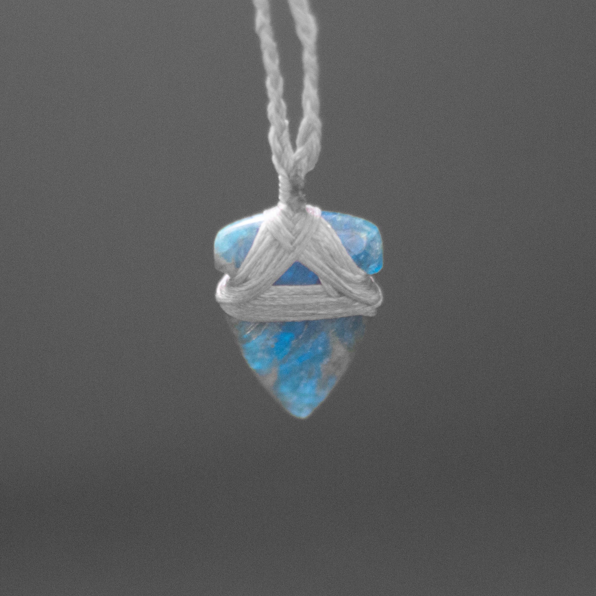 Apatite Toki Necklace (Small) - Aquarius Stones