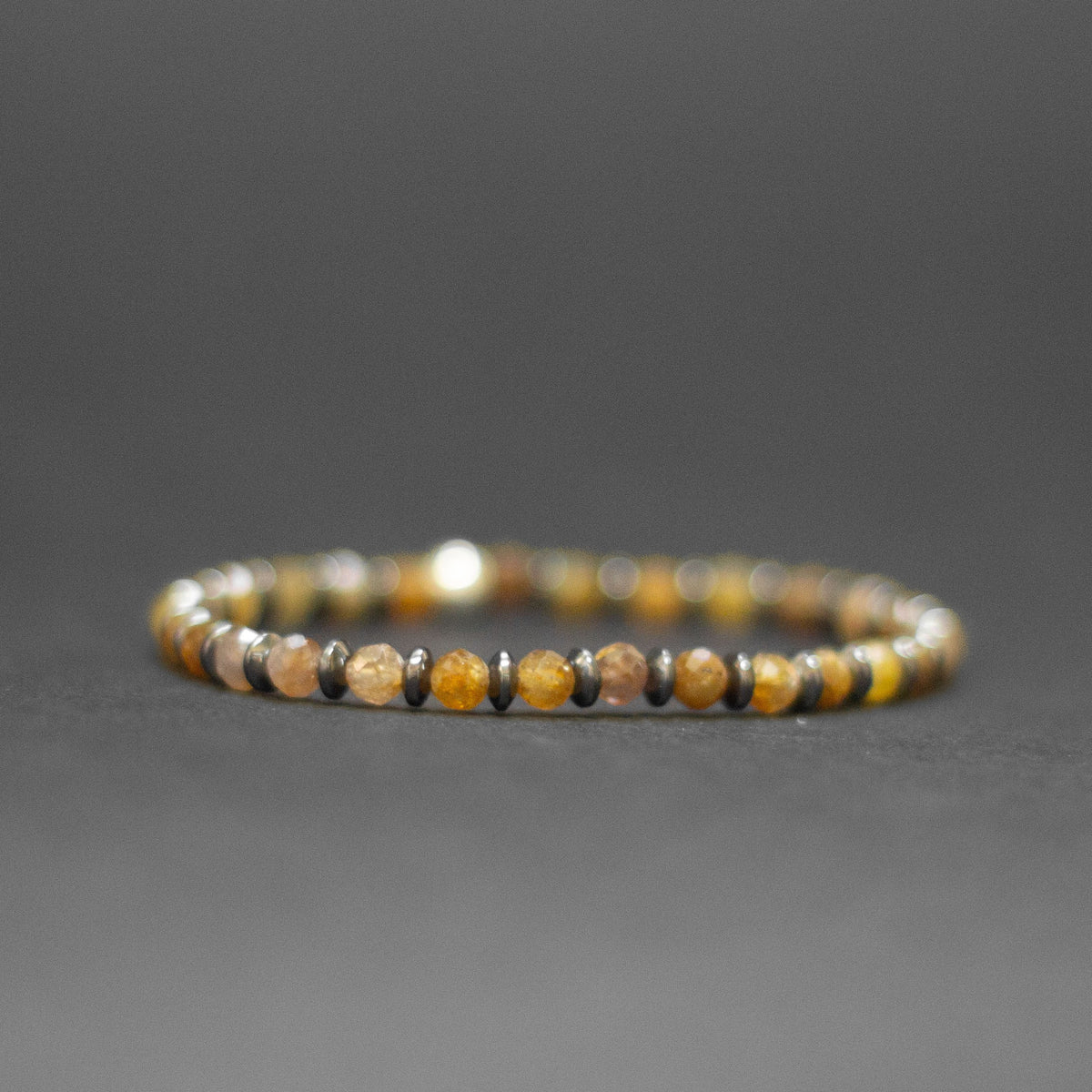 Yellow Sapphire and Silver Hematite bracelet 4mm – Pulse Collection - Aquarius Stones