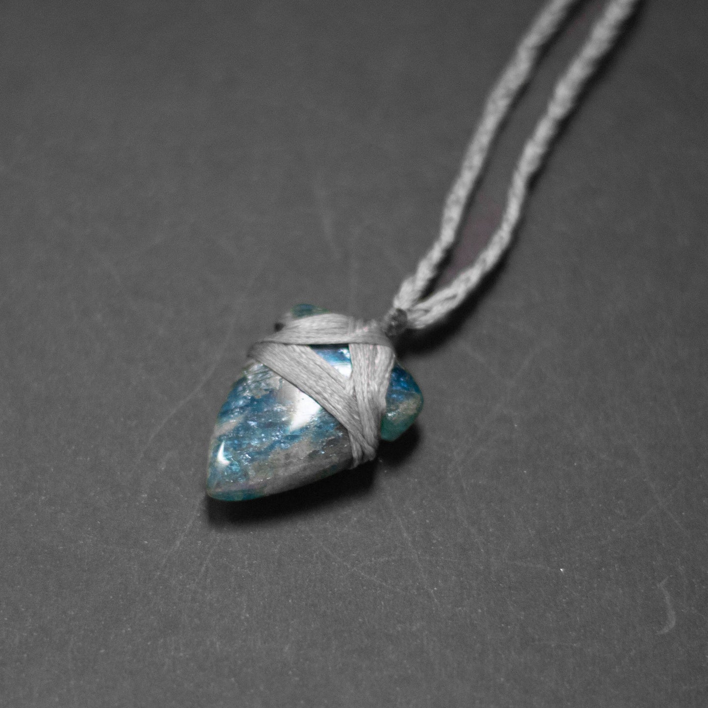Apatite Toki Necklace (Small) - Aquarius Stones
