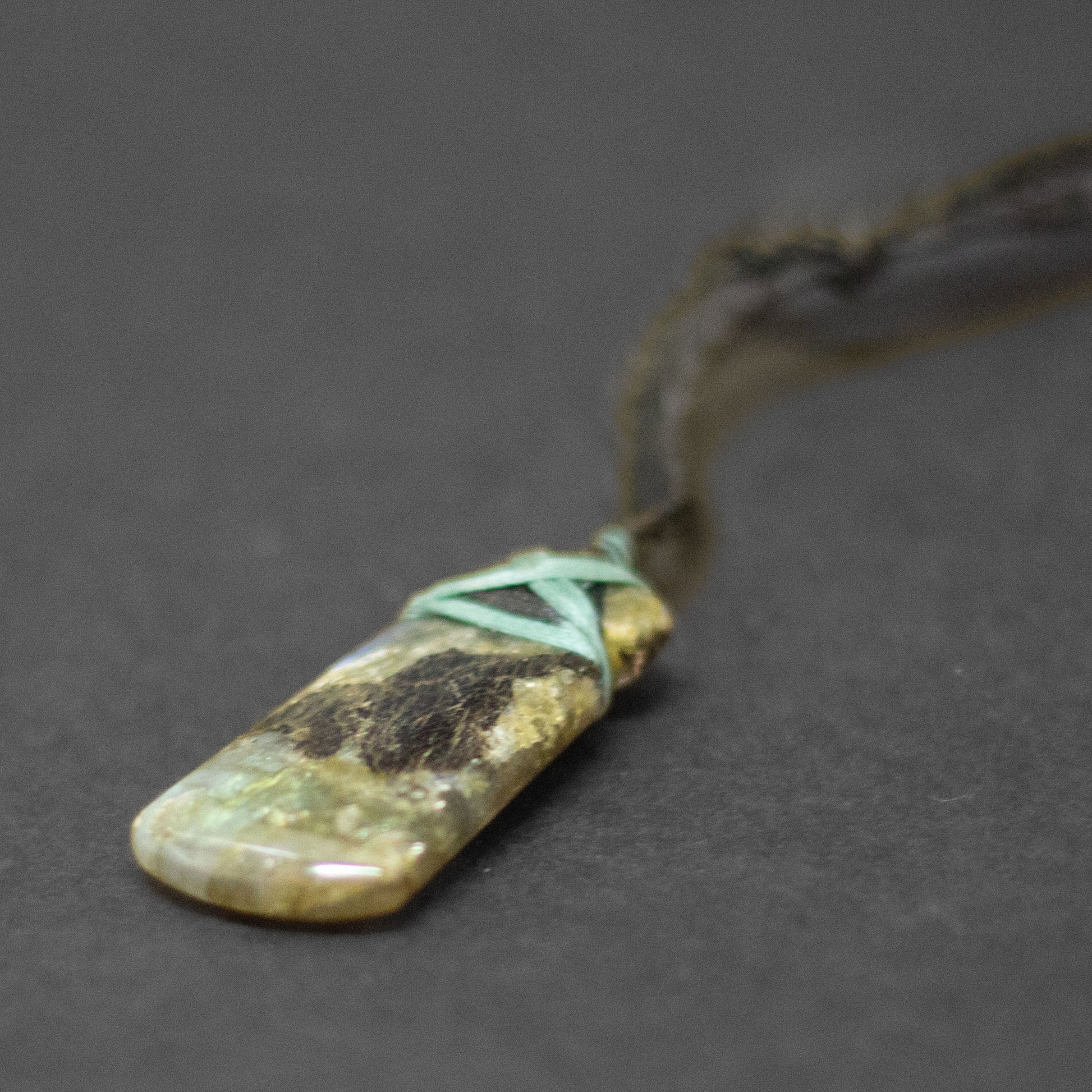 Labradorite Toki Necklace - Aquarius Stones
