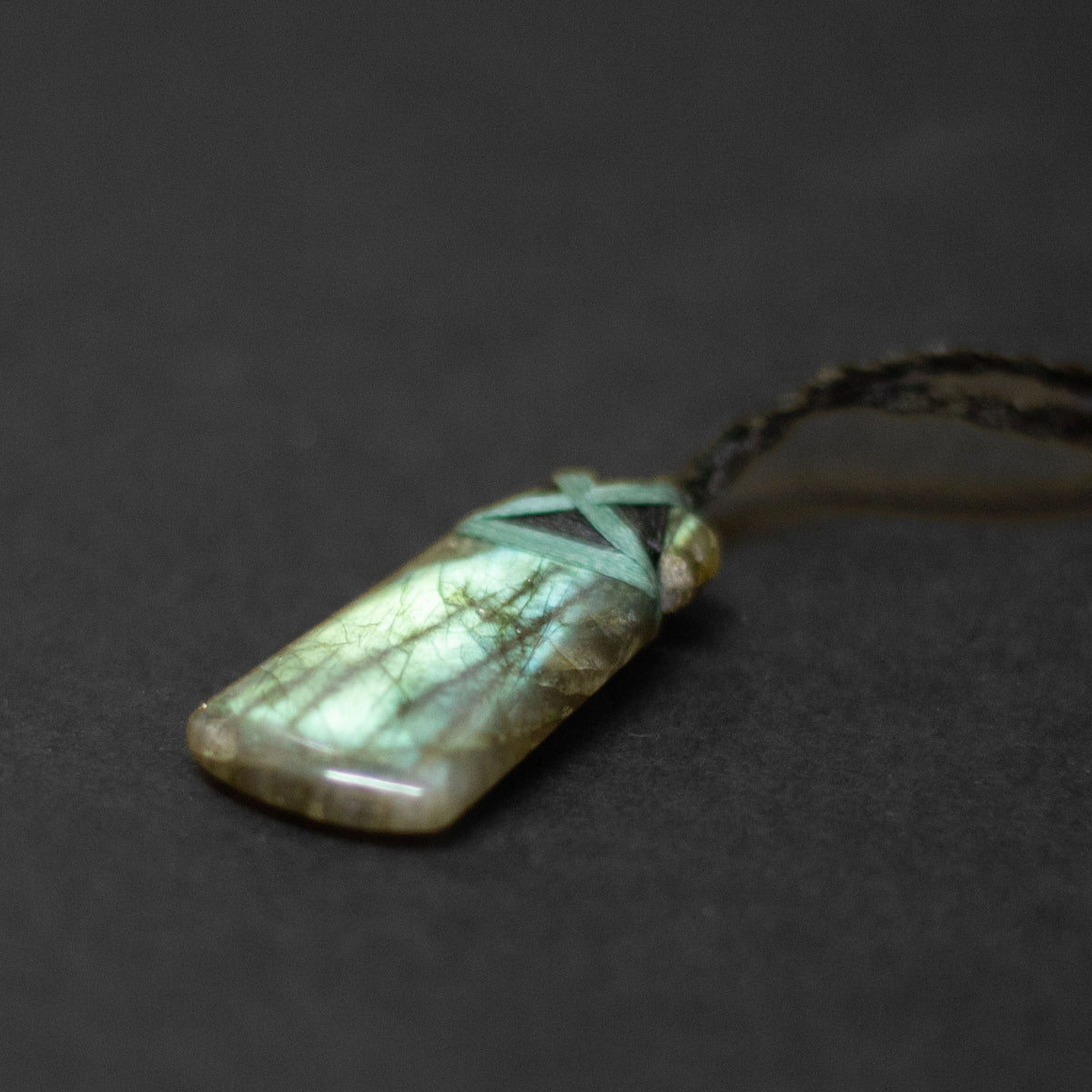 Labradorite Toki Necklace - Aquarius Stones